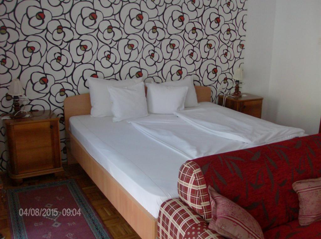 Zsuzsanna Haz Hotel Heviz Room photo