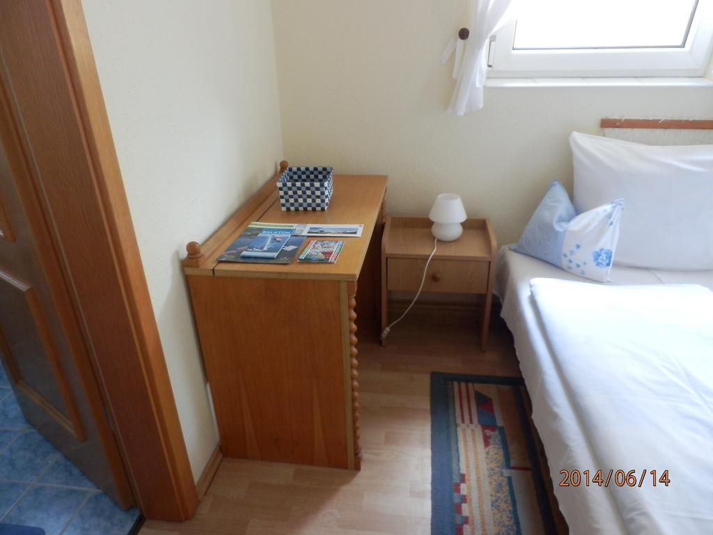 Zsuzsanna Haz Hotel Heviz Room photo